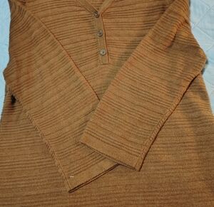 Chico's ribbed pullover